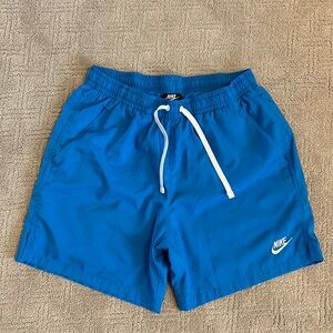 Men’s blue Nike athletic shorts size medium